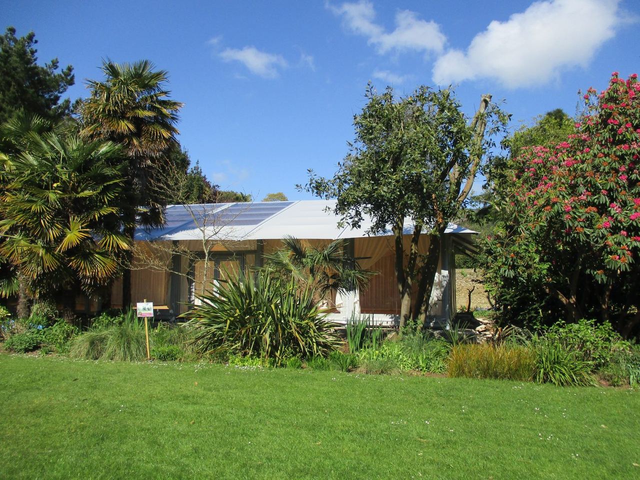 Pavilion VIK — imagen destacada